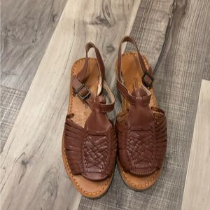 Trending Style Huaraches by Bearpaw Brown Leather Slingback Sandals